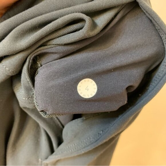 Lululemon On The Fly Pant 28" Blue Grey Size 4 - Picture 7 of 8